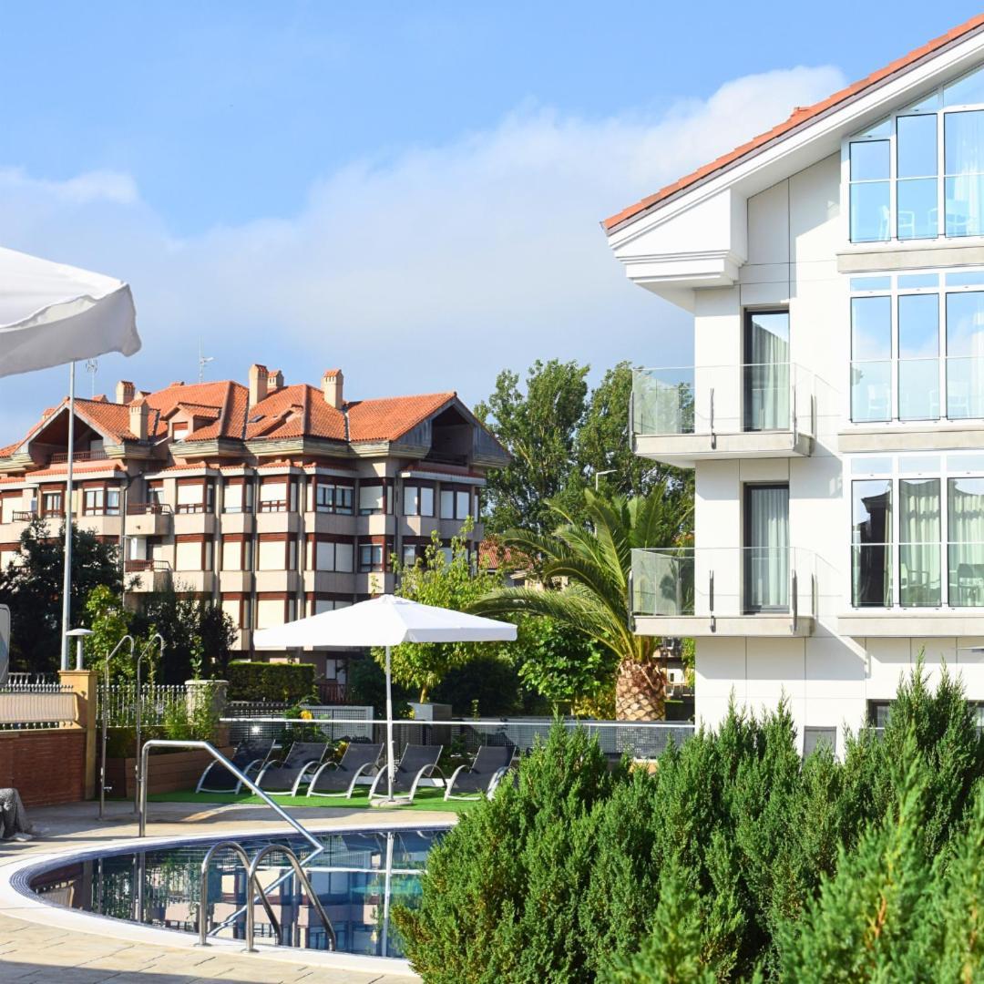 Playa Joyel Family Rooms โนฮา ภายนอก รูปภาพ